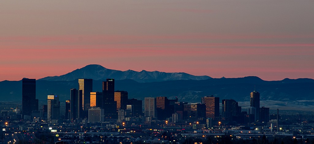Sunrise_Over_Denver_Skyline